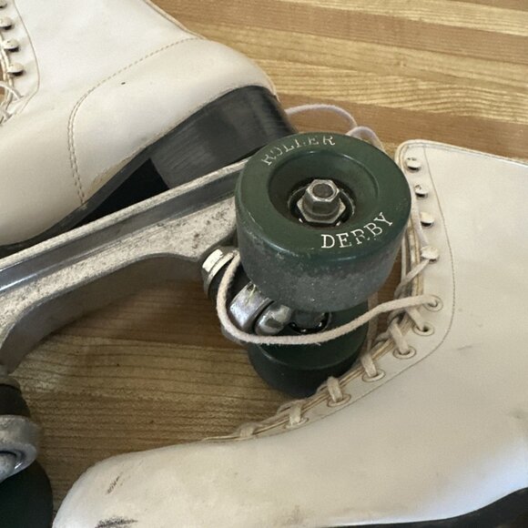 Vintage Roller Derby Skate Corp White Leather Ladies 9 1/2 Or 10?? - Picture 6 of 15